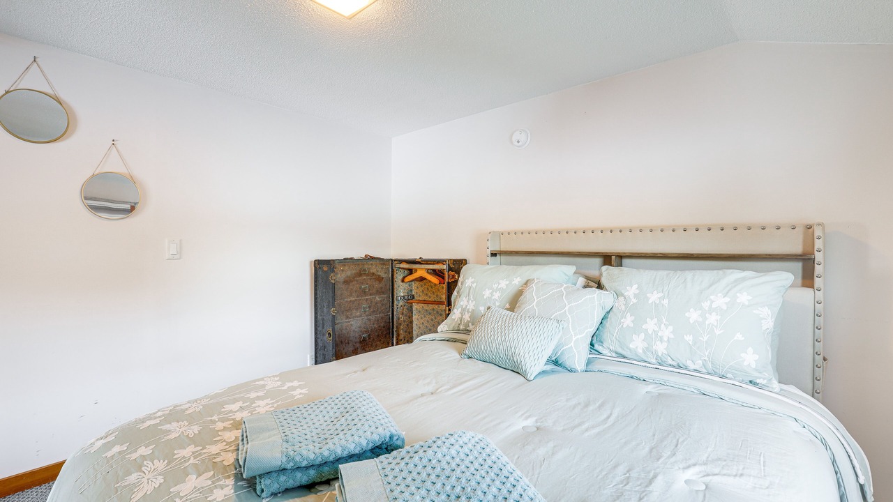 Photo of Bedroom in Salem
