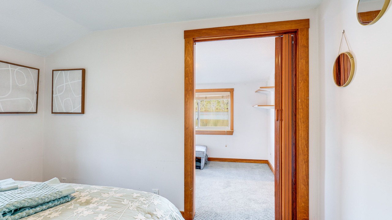 Photo of Bedroom in Salem