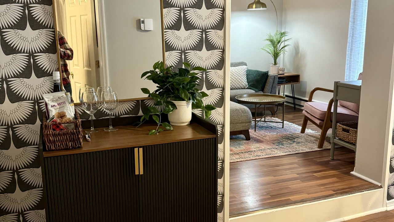 Photo of Livingroom in Kingston