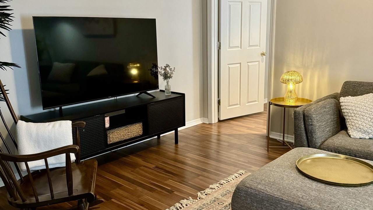 Photo of Livingroom in Kingston