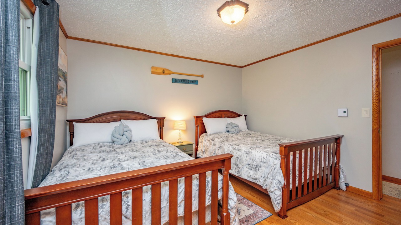 Photo of Bedroom in Friendsville