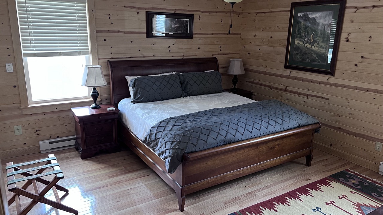 Photo of Bedroom in Harper