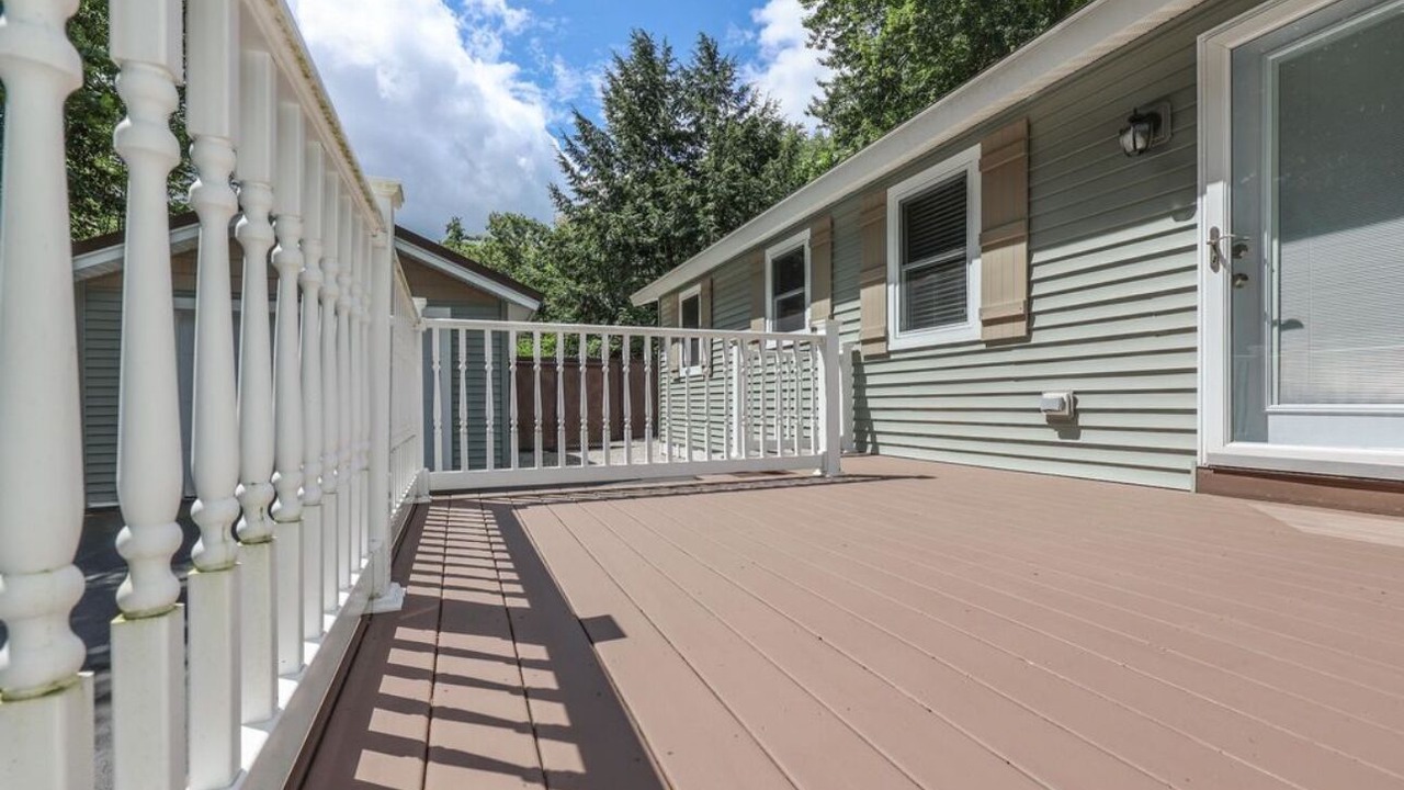 Photo of Patio Balcony in Locke Lake Colony