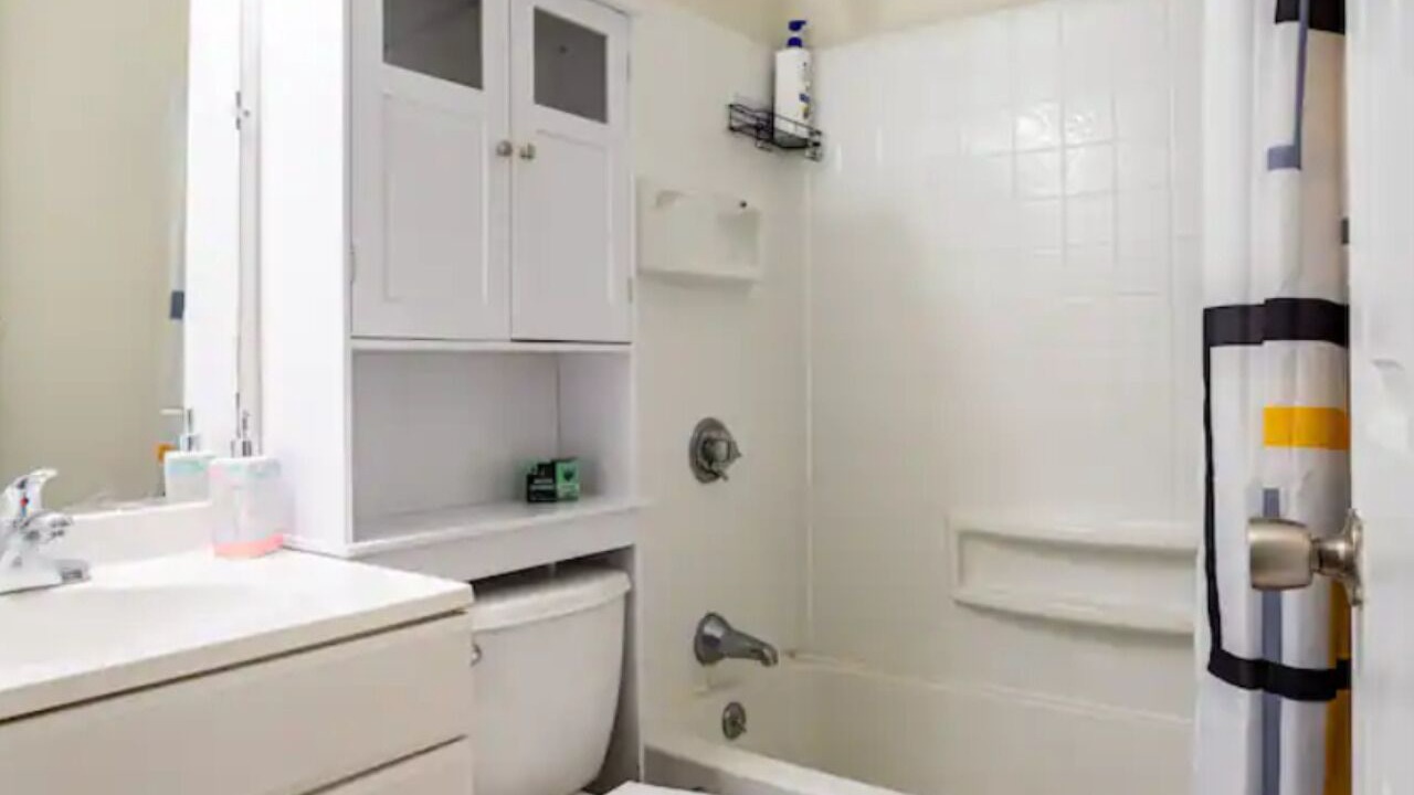 Photo of Bathroom in Walpole