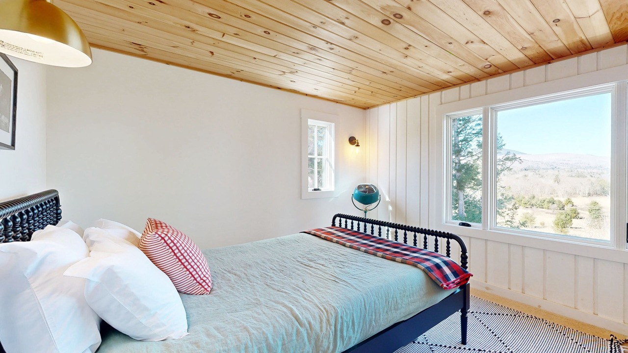 Photo of Bedroom in Thornton