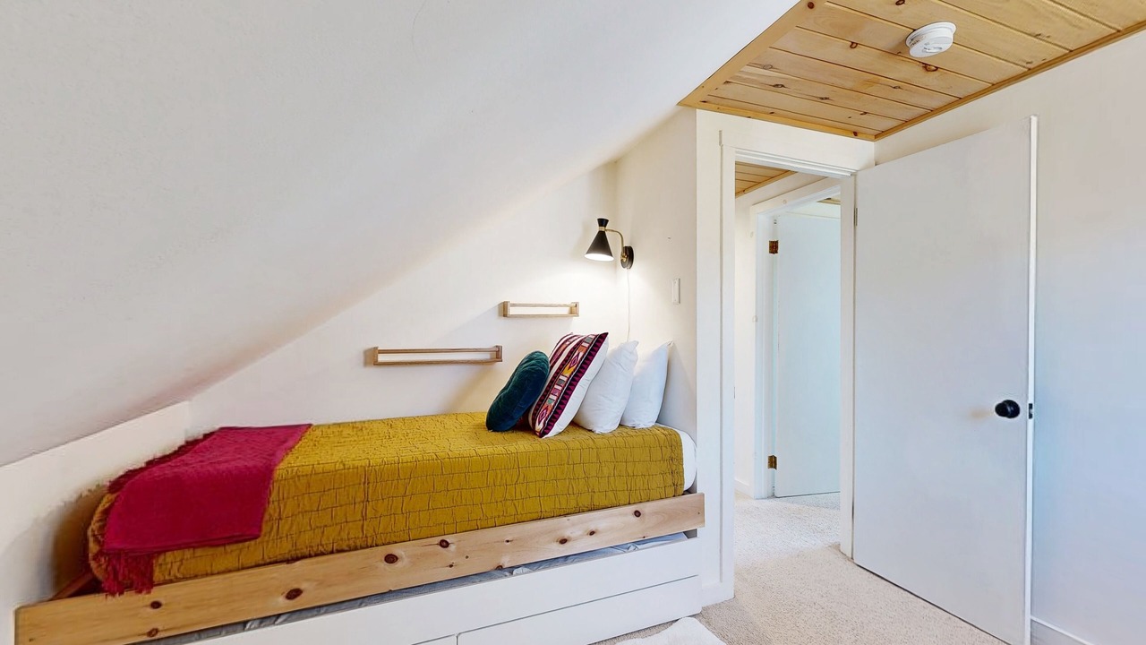 Photo of Bedroom in Thornton