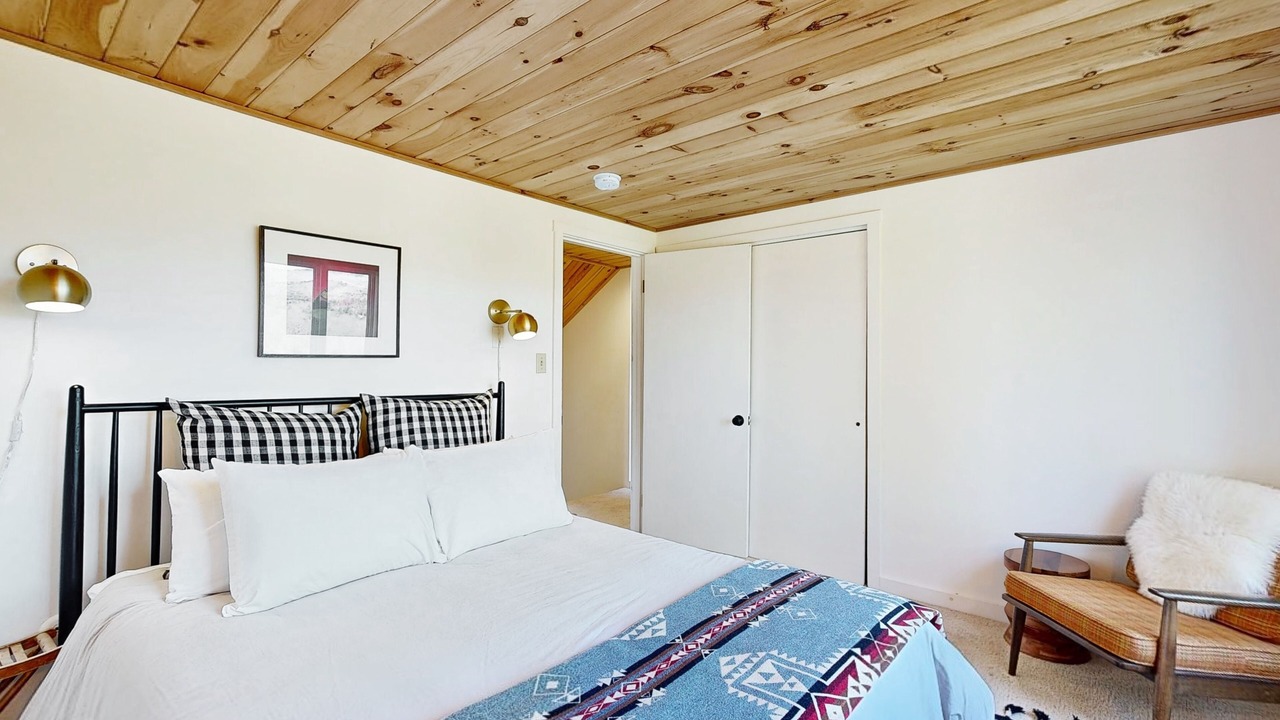 Photo of Bedroom in Thornton