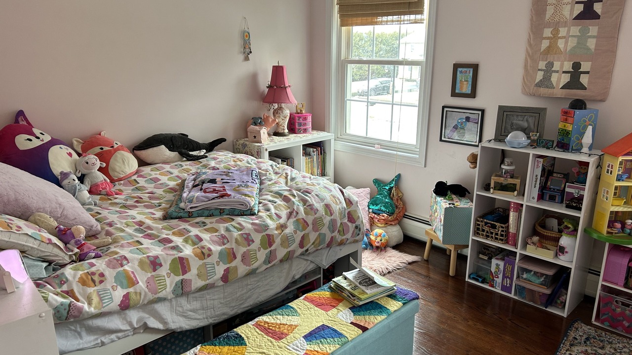 Photo of Bedroom in Shelburne
