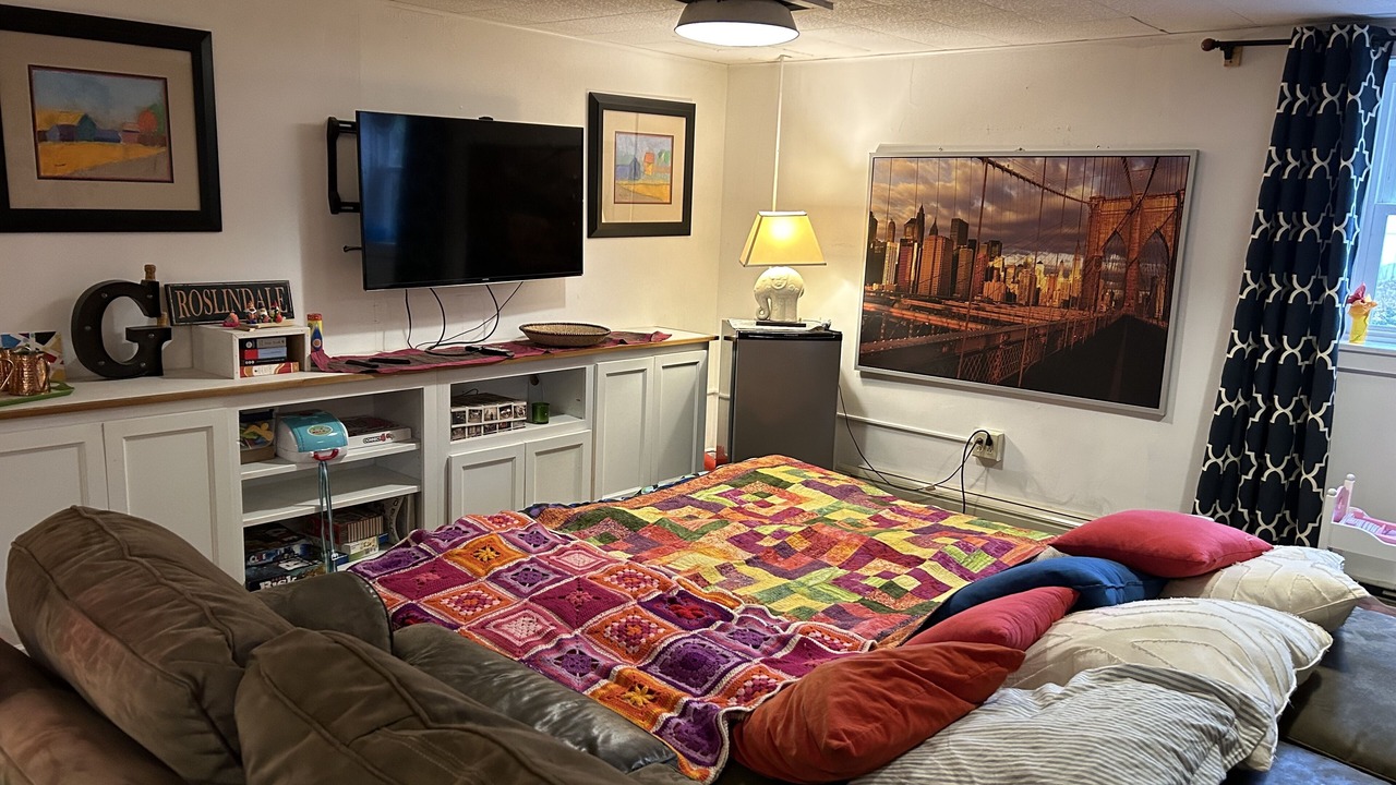 Photo of Bedroom in Shelburne