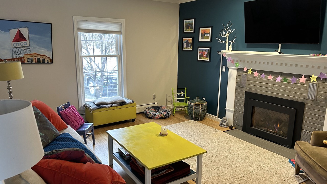 Photo of Livingroom in Shelburne