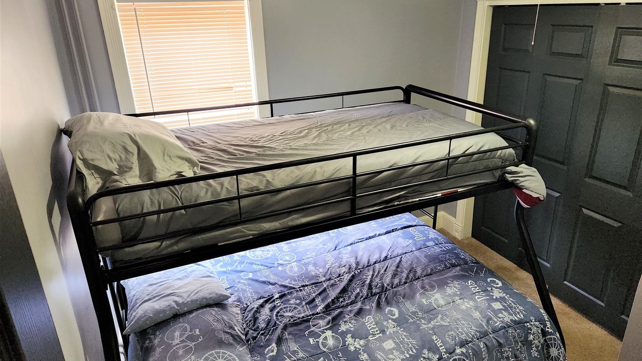 Photo of Bedroom in Rimmon Heights