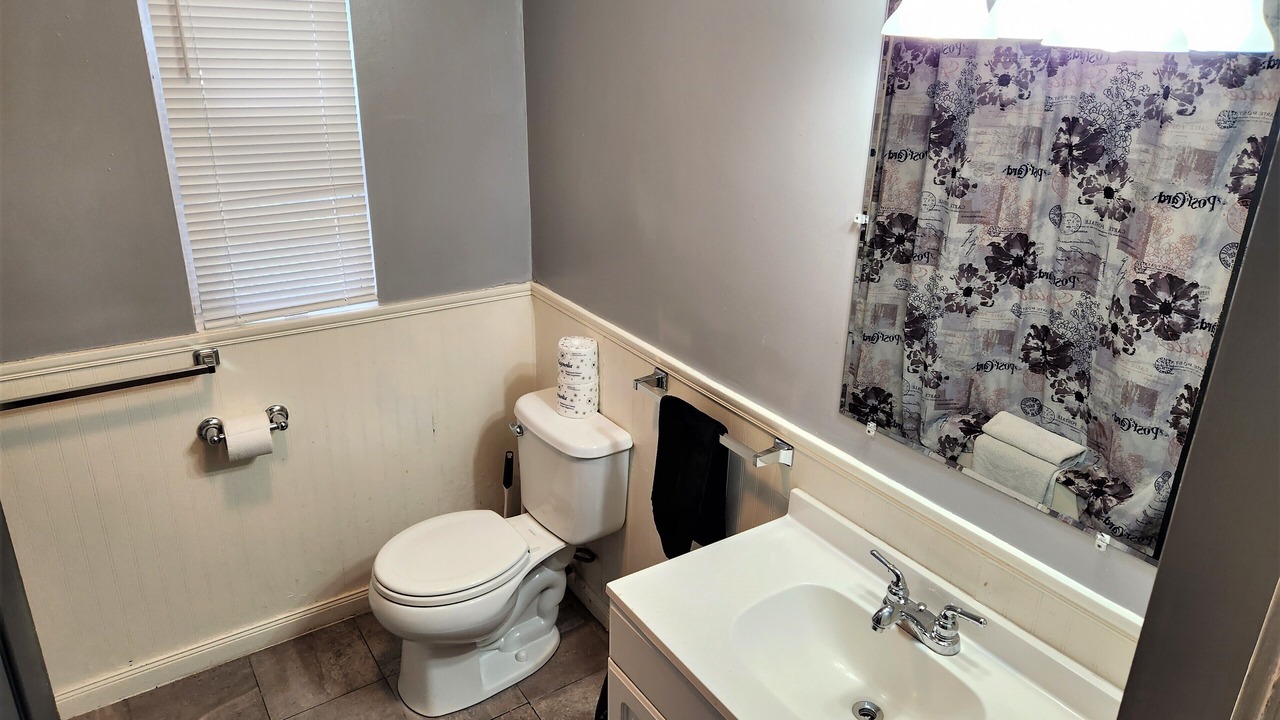 Photo of Bathroom in Rimmon Heights