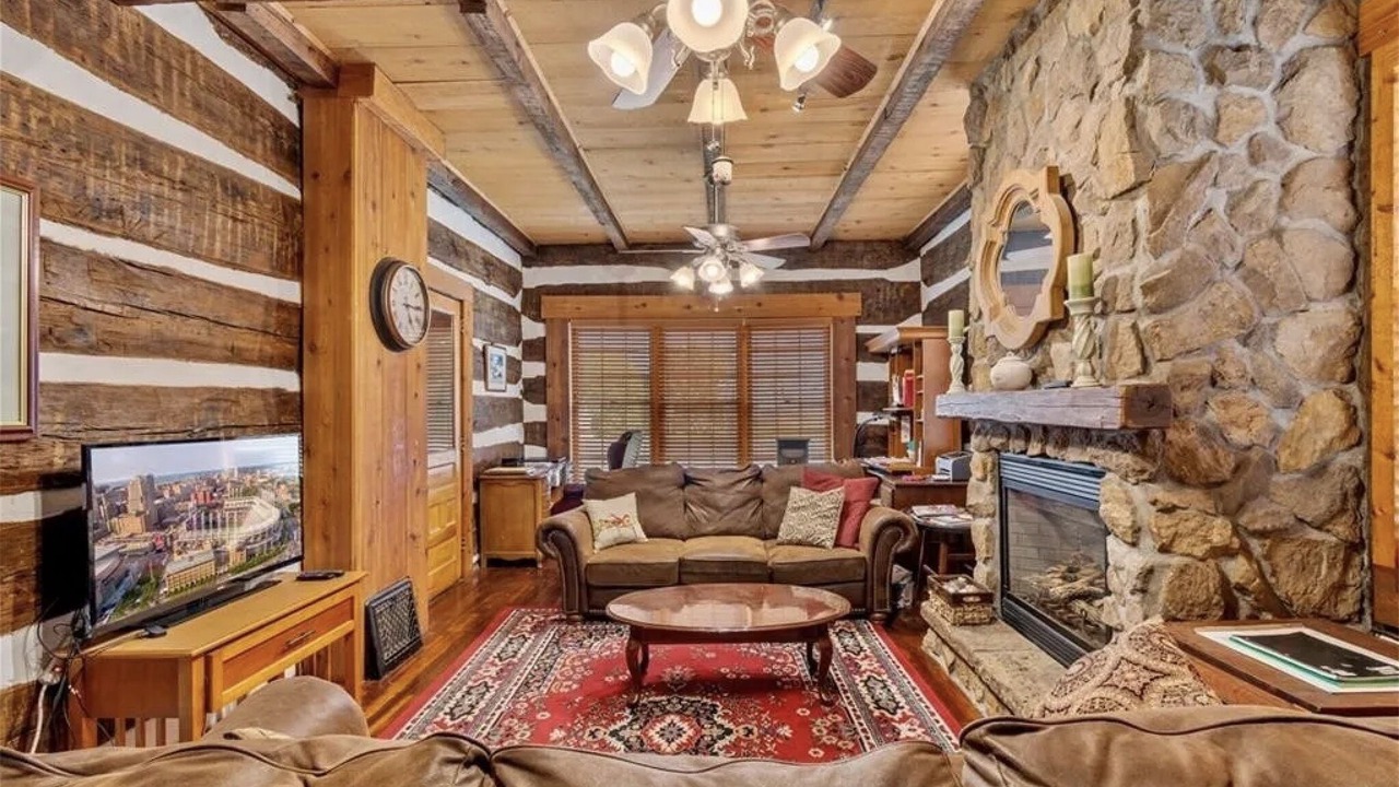 Photo of Livingroom in Winesburg