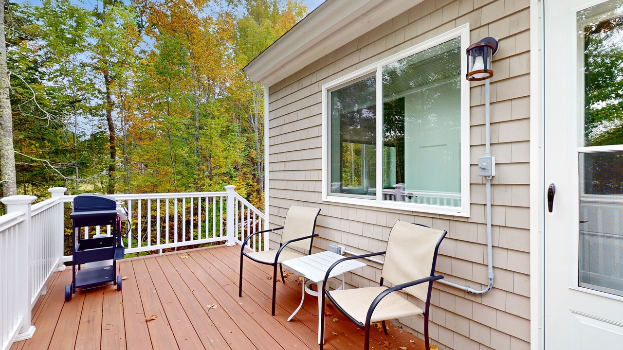 Photo of Patio Balcony in Waldoboro