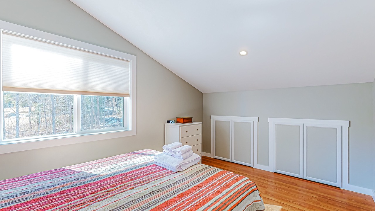 Photo of Bedroom in Waldoboro