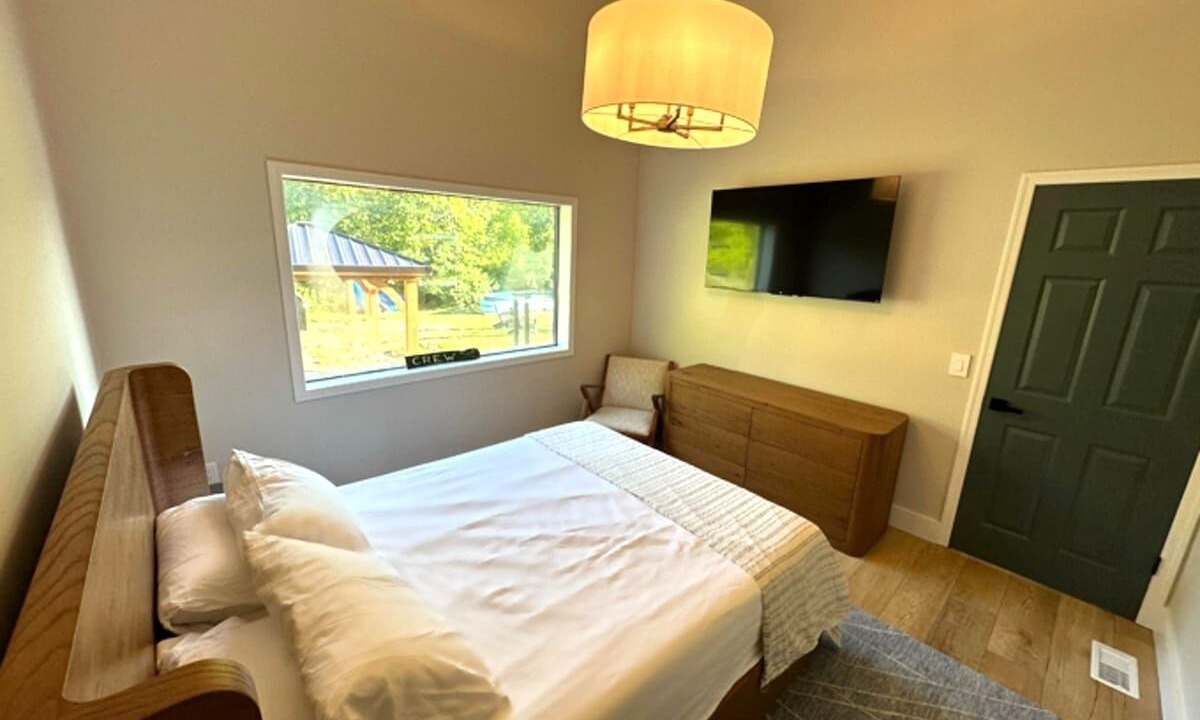 Photo of Bedroom in Putnam Station
