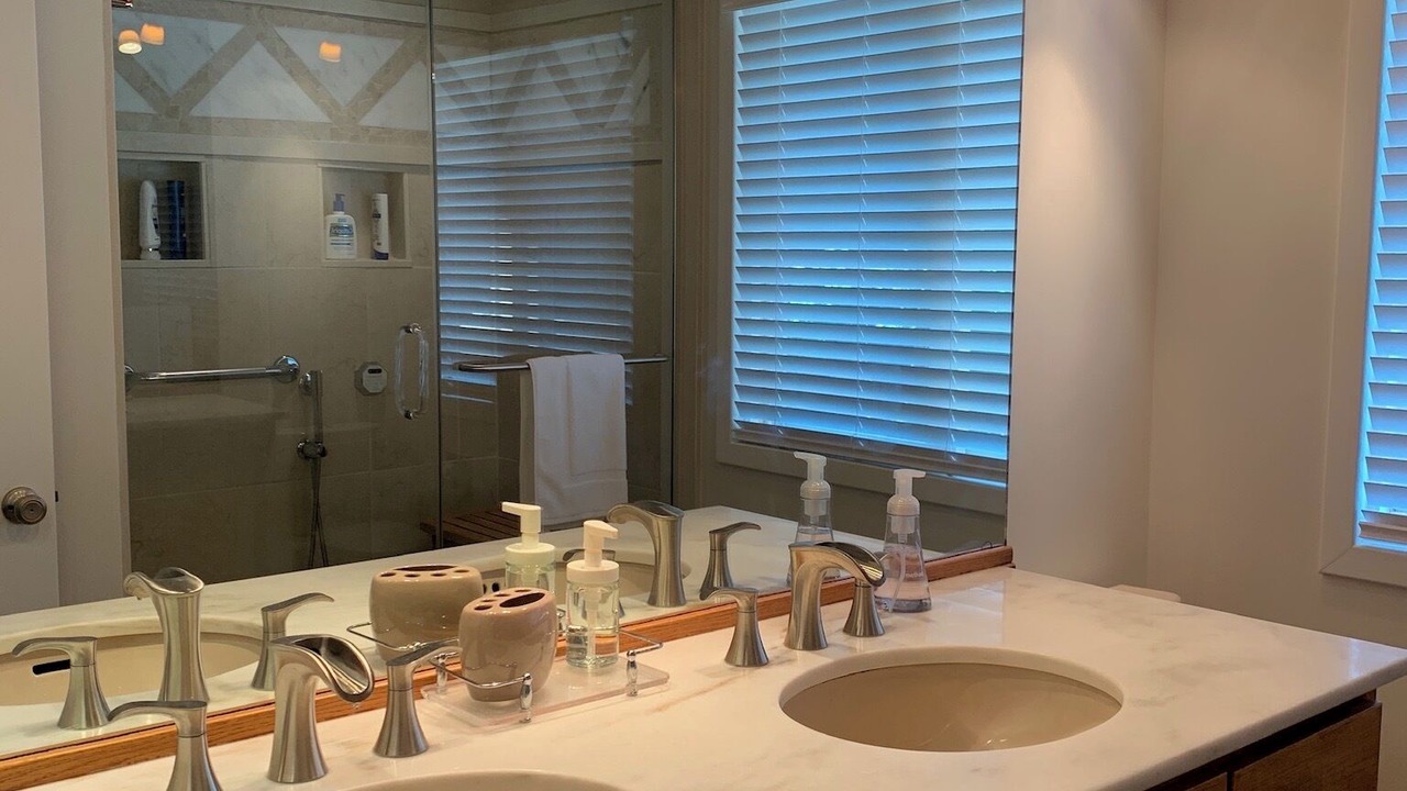 Photo of Bathroom in Magnolia