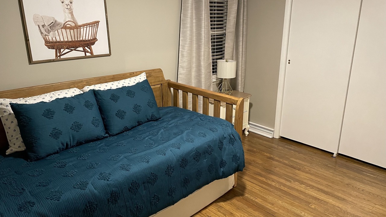 Photo of Bedroom in Wheeling