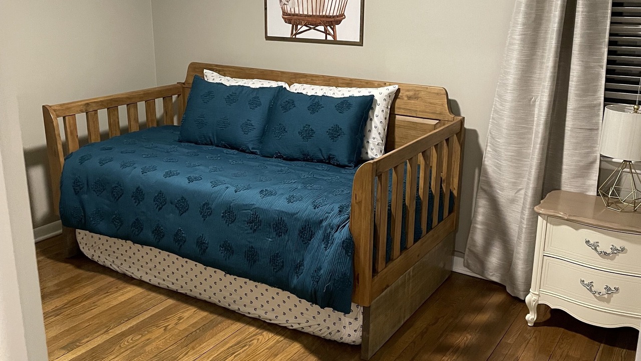 Photo of Bedroom in Wheeling