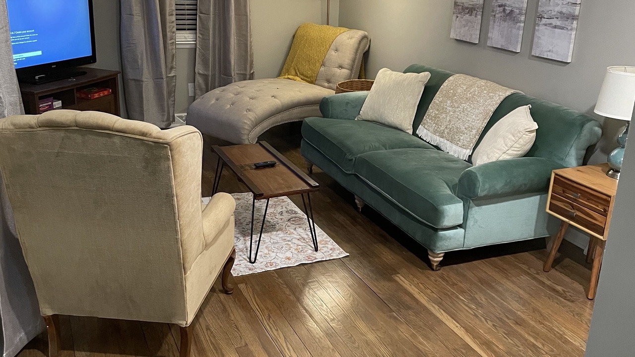 Photo of Livingroom in Wheeling