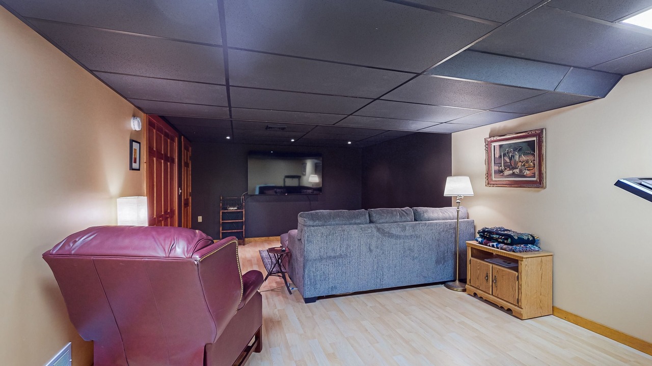 Photo of Livingroom in North Lake George