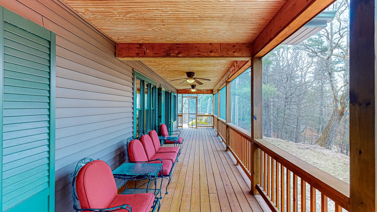 Photo of Patio Balcony in North Lake George
