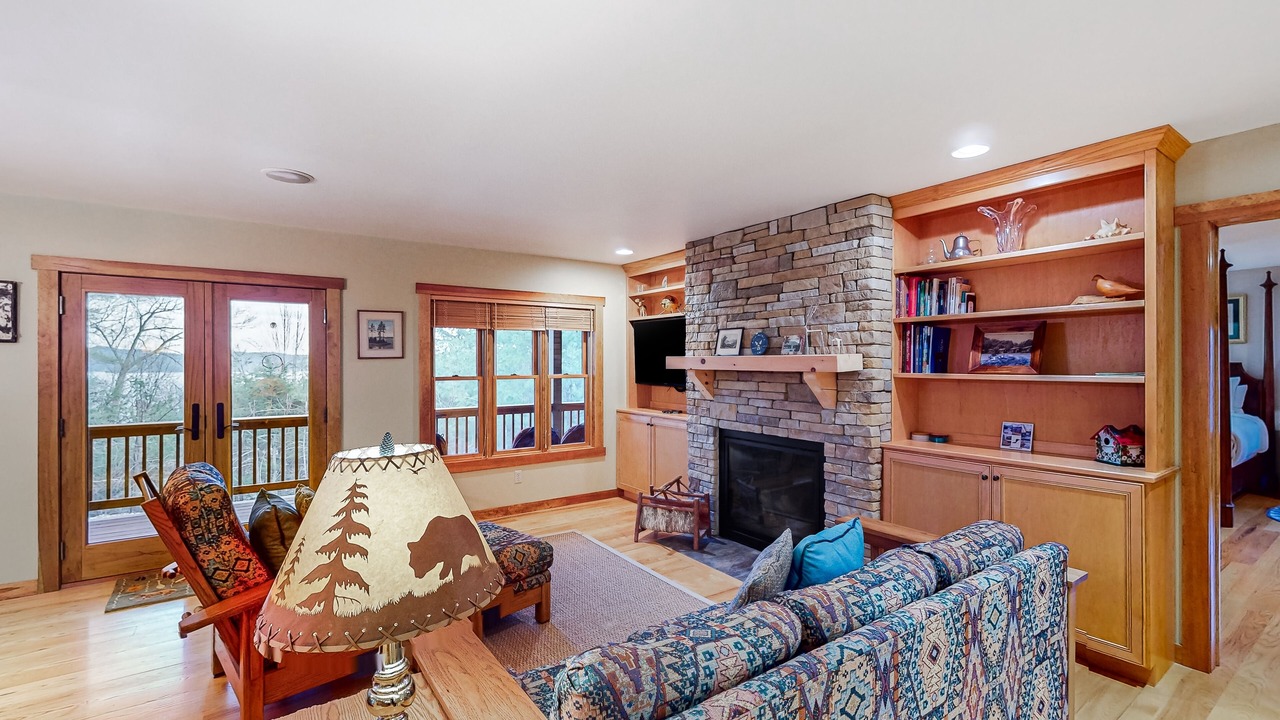Photo of Livingroom in North Lake George