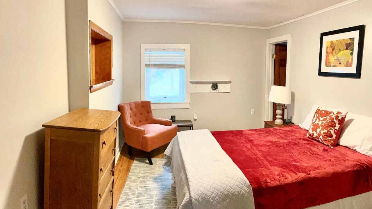 Photo of Bedroom in Middlebury