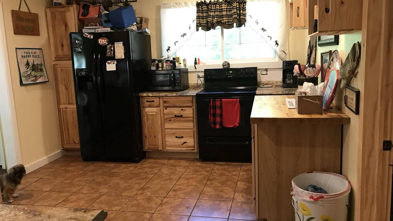 Photo of Kitchen in Day