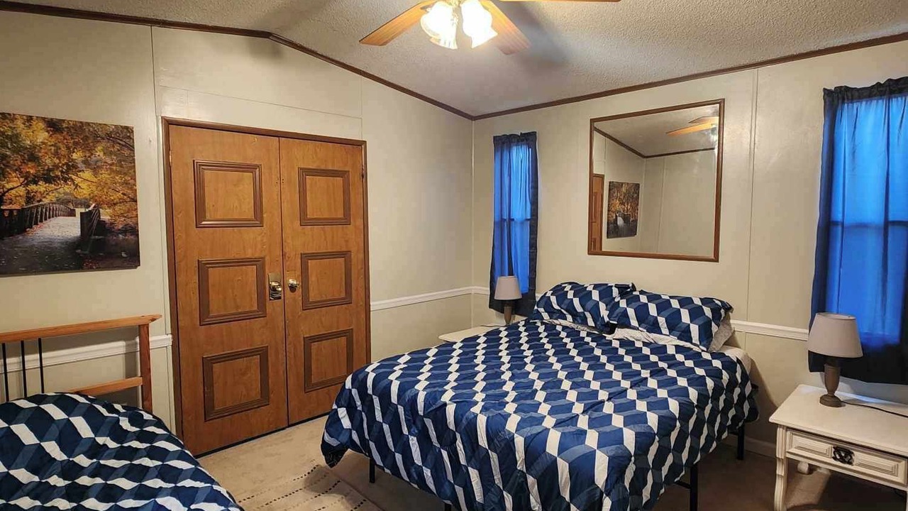 Photo of Bedroom in Mannsville