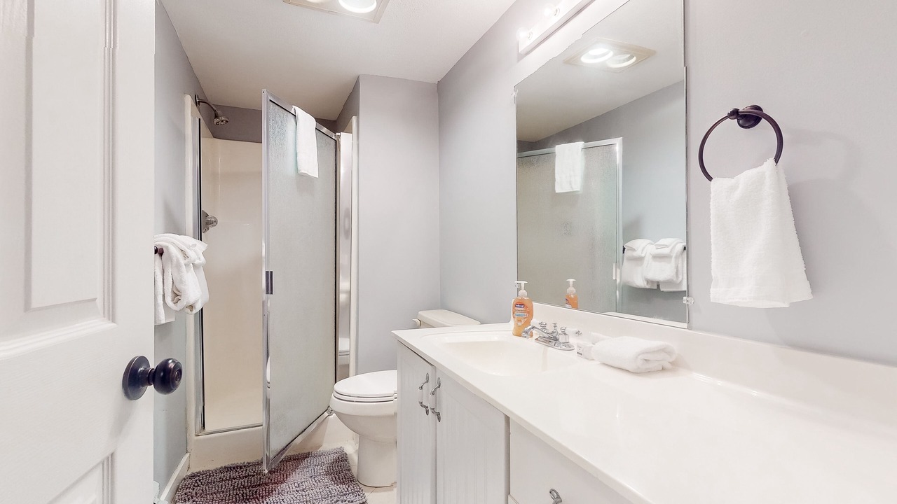 Photo of Bathroom in Brownsville