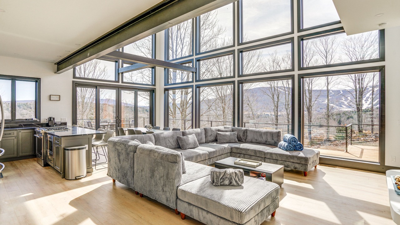 Photo of Livingroom in Windham
