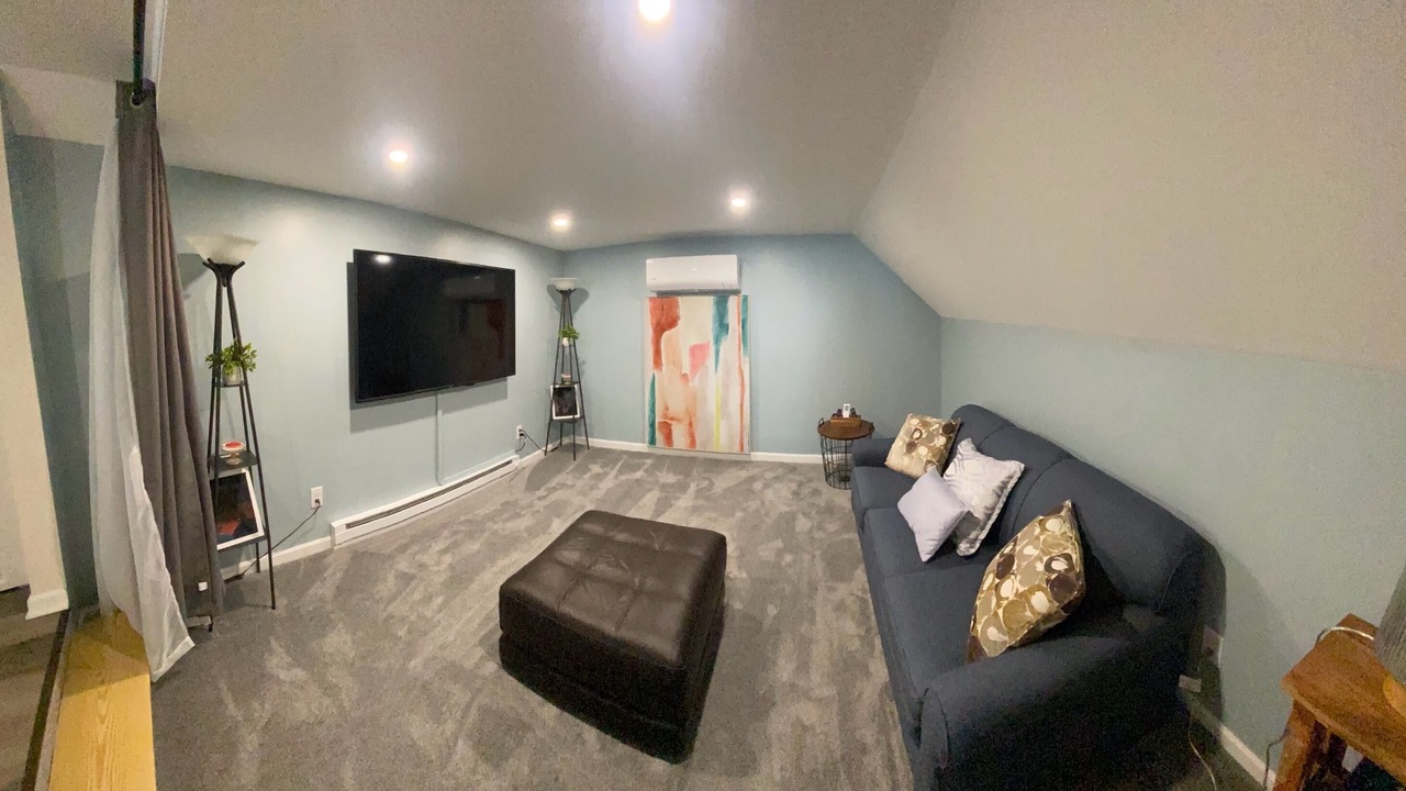 Photo of Livingroom in Town of Bethlehem