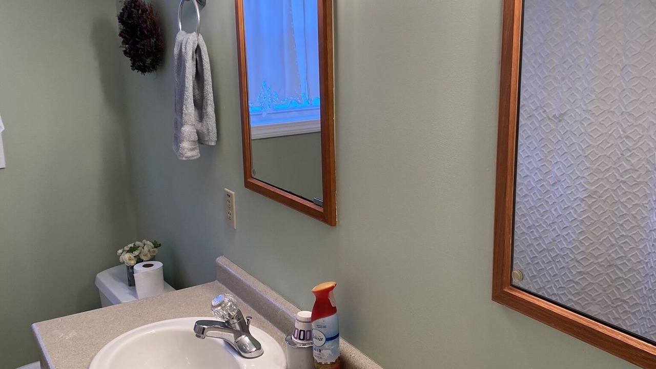 Photo of Bathroom in Dummer