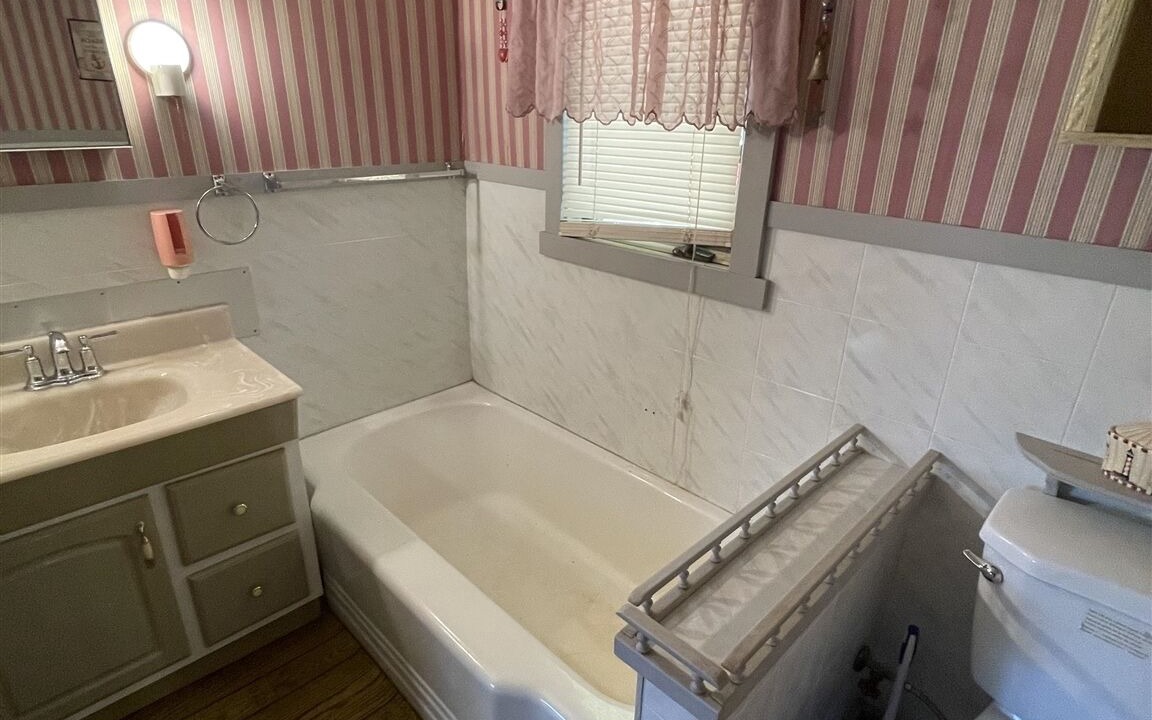 Photo of Bathroom in North Sebago