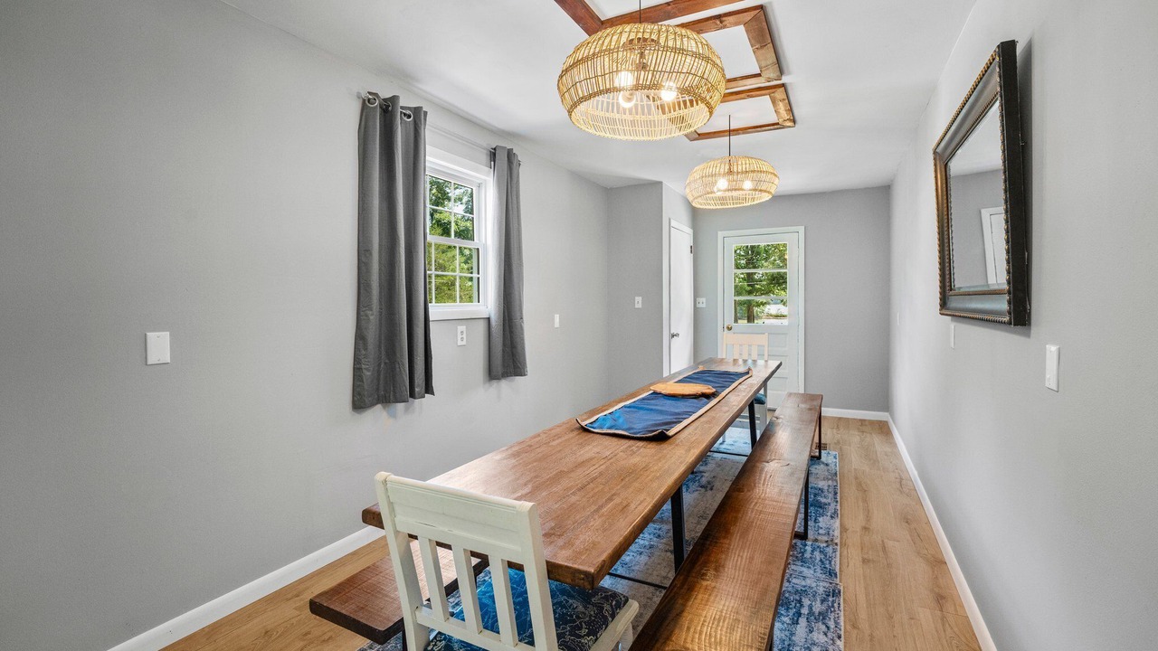 Photo of Bedroom in Weems