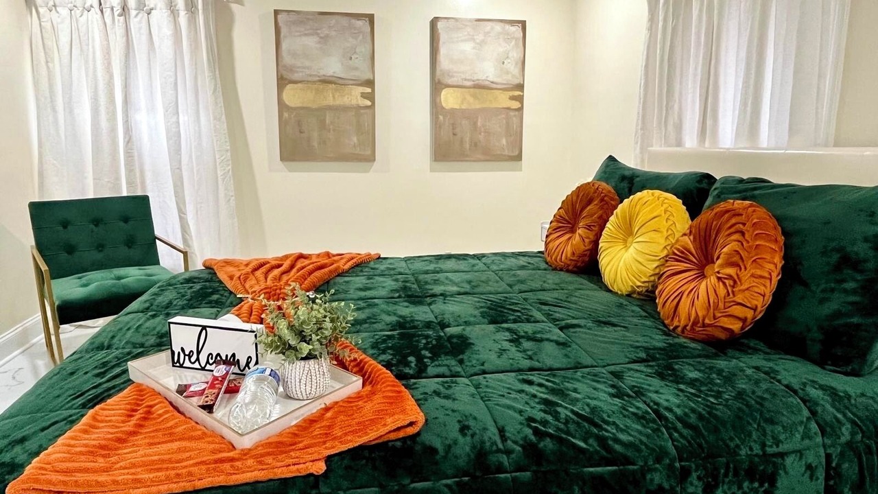 Photo of Bedroom in Utica