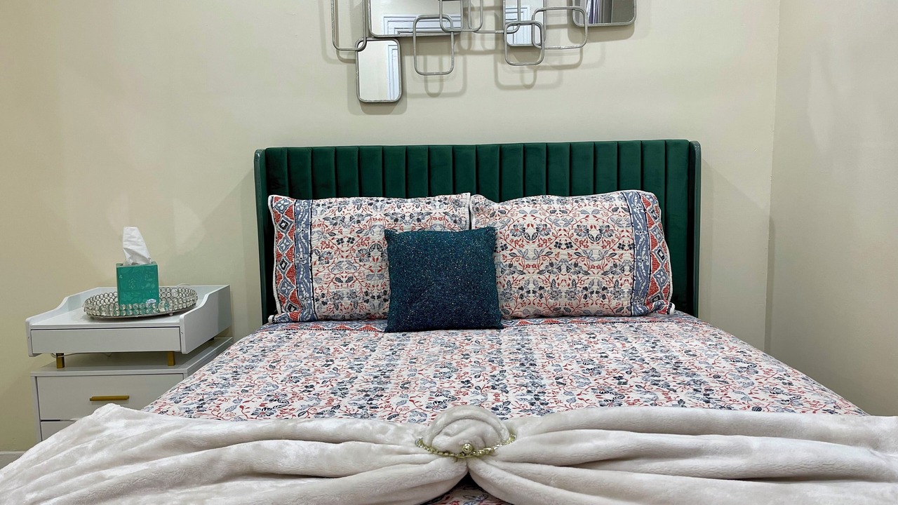 Photo of Bedroom in Utica
