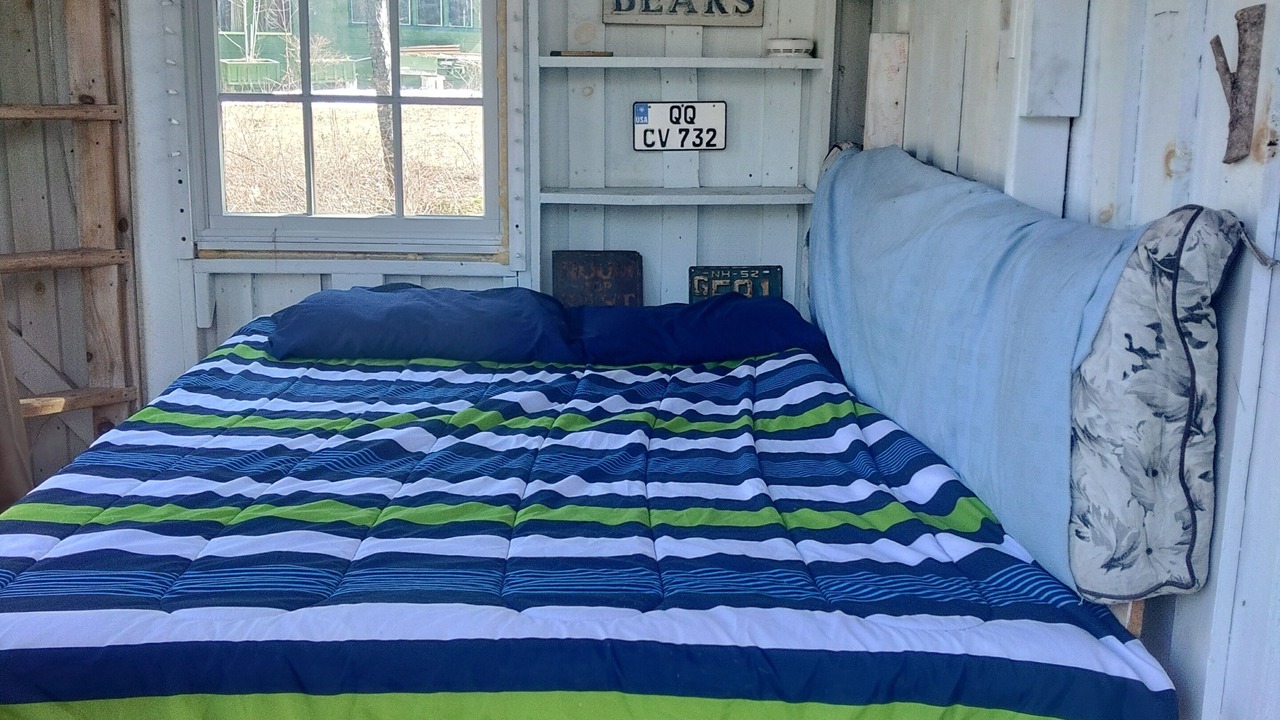 Photo of Bedroom in Warren