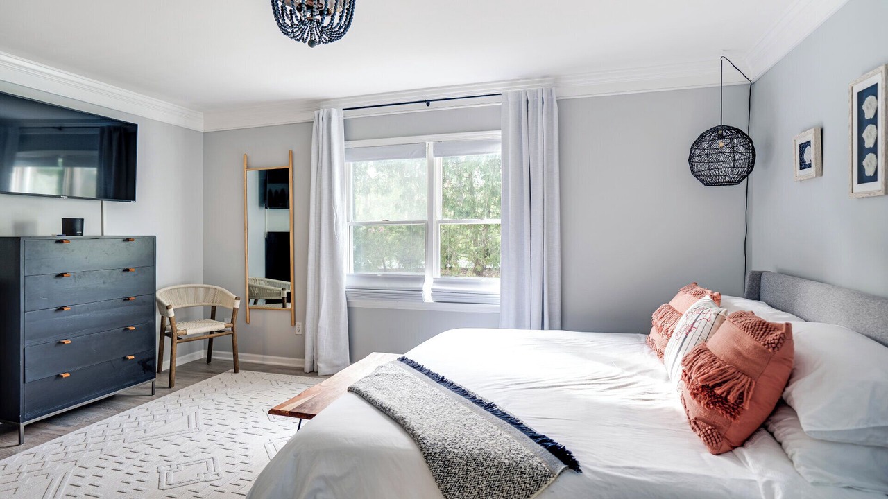 Photo of Bedroom in East Quogue