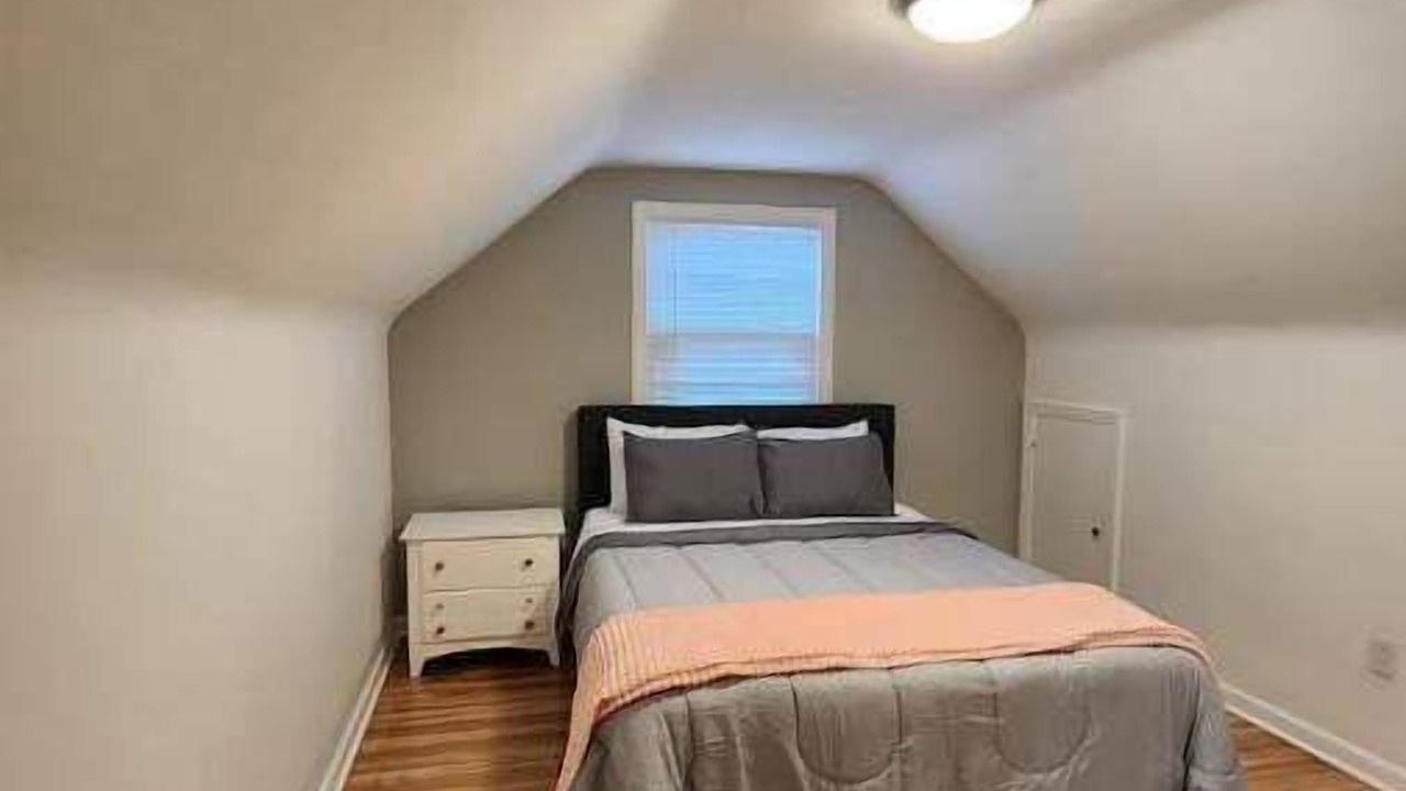 Photo of Bedroom in Lackawanna