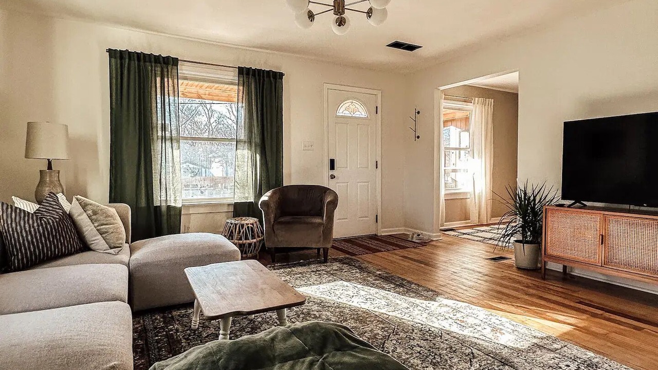 Photo of Livingroom in North Syracuse