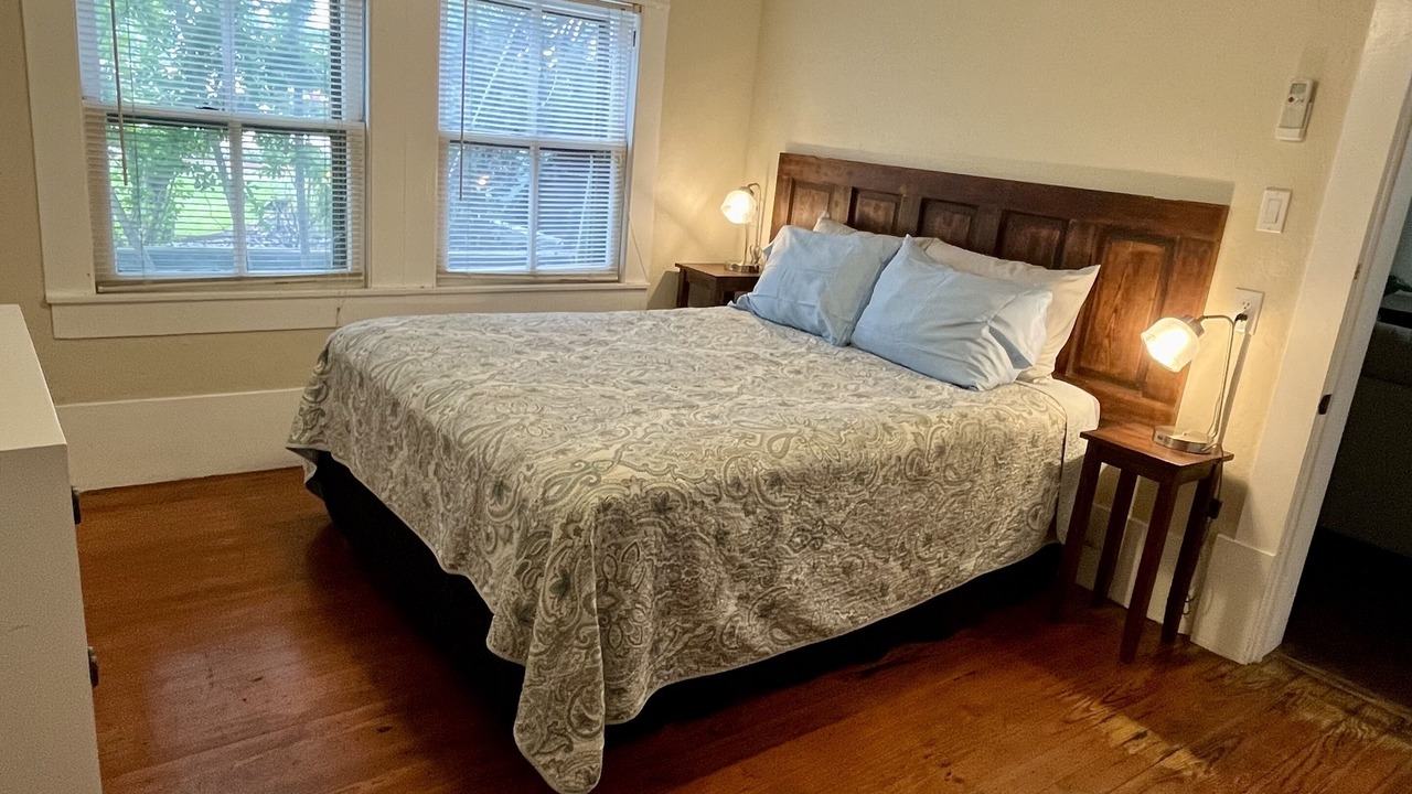 Photo of Bedroom in San Jacinto