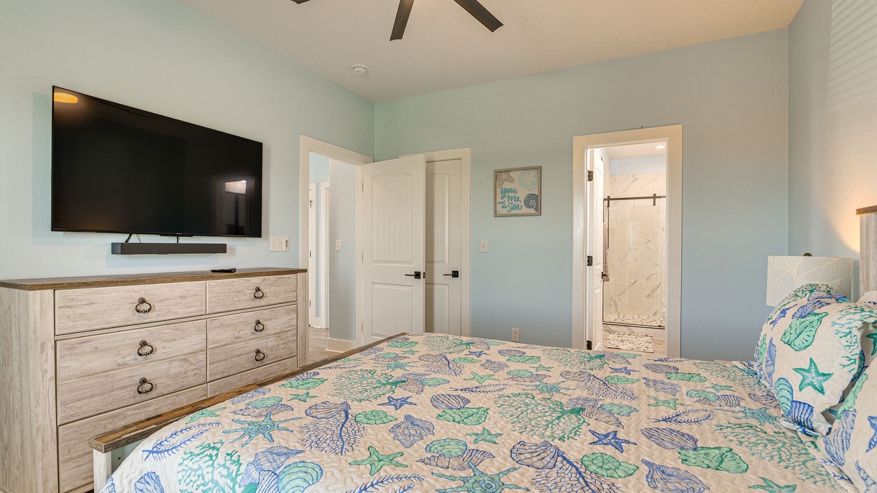 Photo of Bedroom in Galveston