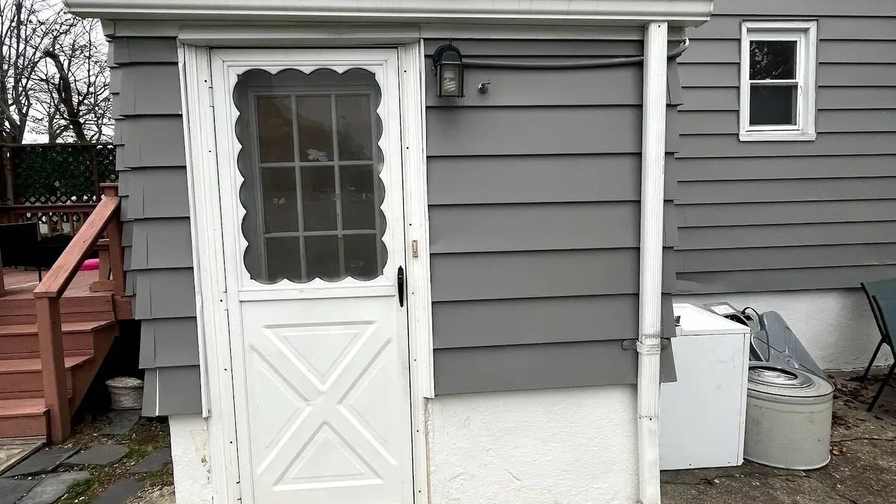 Photo of Outdoor in East Meadow
