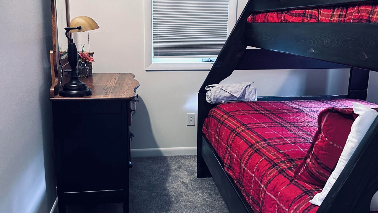 Photo of Bedroom in Campton