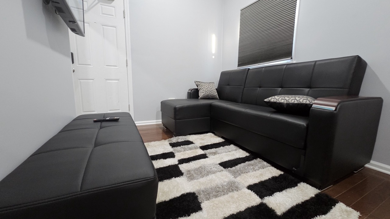 Photo of Livingroom in Hempstead