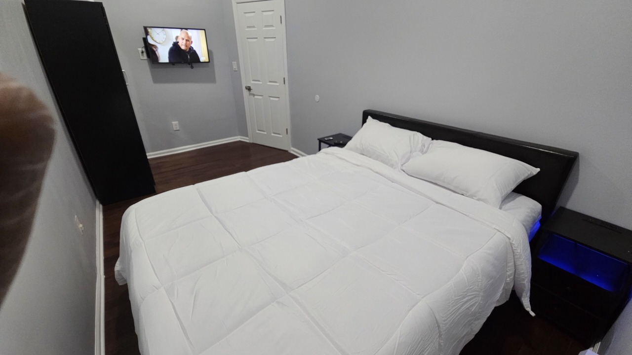Photo of Bedroom in Hempstead