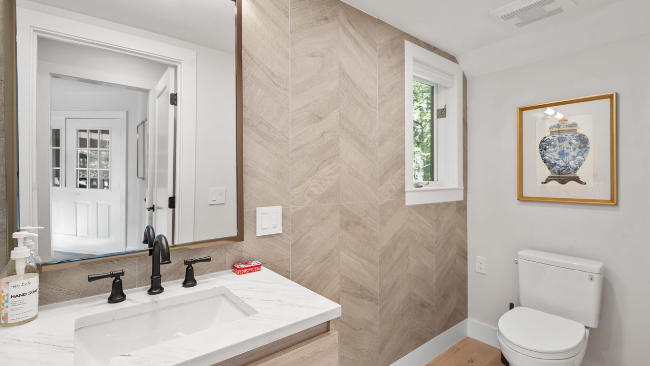 Photo of Bathroom in Grantham