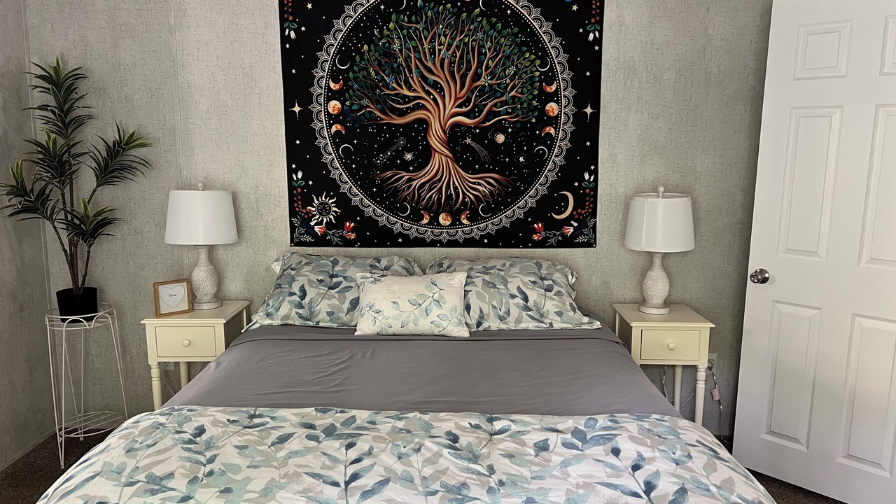 Photo of Bedroom in Middle Grove